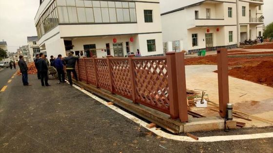 marco de aluminio al aire libre WPC de 3M que cerca la verja compuesta plástica de madera con barandilla del jardín 3D