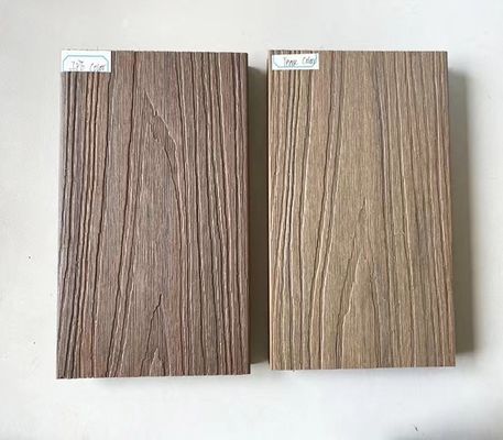300 X 300MM Fireproof Wpc Timber Decking Wood Plastic Composite Tiles 23MM