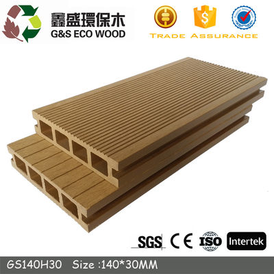 Moisture Proof 25mm WPC Hollow Decking  135 X 25mm Balcony Hard Plastic Deck Boards