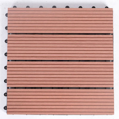 Instalasi Cepat Taman 23mm Diy Decking Tiles UVproof Wpc Exterior Cladding