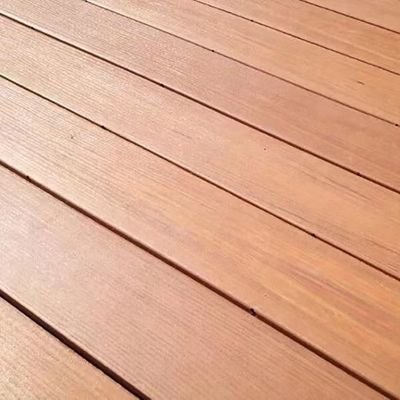 Decking composé de Panel Co Extrusion Wpc de barrière ignifuge de 150 x de 35mm résistant à l'humidité