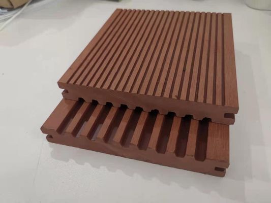 ความเสถียรของสี 3.6 ม. WPC Solid Decking 140 X 21 มม. ไม้แปรรูปพลาสติกไม้ 3.6 ม.