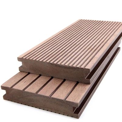 Plancher extérieur de planche de Wpc de glissement de plate-forme de plancher d'Olive Green Cracking Prevention Solid anti