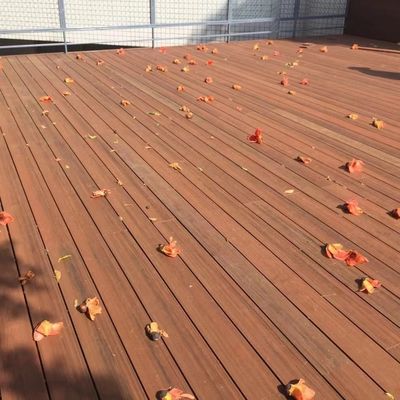 Non Chemical Treatments WPC Co Extrusion Decking Wood Plastic Composite Boards 25mm